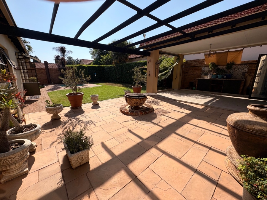 3 Bedroom Property for Sale in Wilkoppies North West